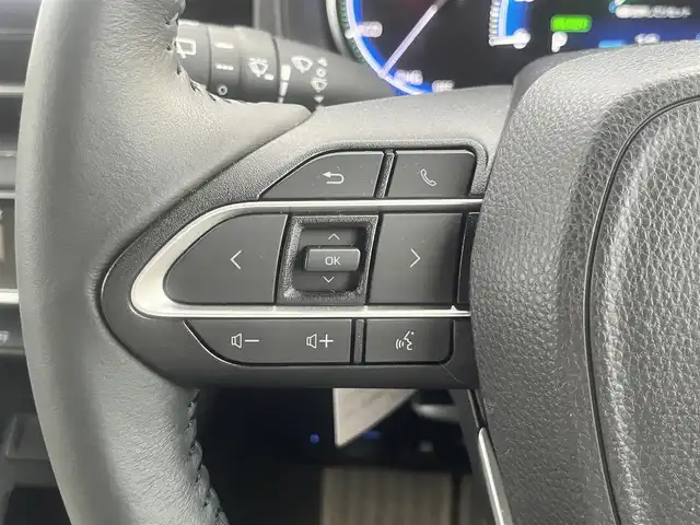 トヨタ ノア ハイブリッド S－Z 島根県 2025(令7)年 0.7万km ホワイトパールクリスタルシャイン モデリスタエアロ/フリップダウンモニター/純正１０型ＳＤナビ　/フルセグTV　/ＤＶＤ再生　/Ｂｌｕｅｔｏｏｔｈ接続　/両側パワースライドドア　/バックカメラ　/ビルトインＥＴＣ2.0/前後ドライブレーダー/レーダークルーズコントロール/衝突軽減ブレーキ/ヘッドアップディスプレイ/パワーバックドア　/前後コーナーセンサー/前席・２列目シートヒーター　/ホワイトレザー調シートカバー/ステアリングヒーター/オートハイビーム／ライト/スマートキー／プッシュスタート/純正LEDヘッドライト/純正１７インチアルミホイール/保証書/取扱説明書/スペアキー1本