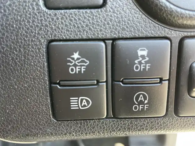 トヨタ ピクシスエポック L SAⅢ 千葉県 2018(平30)年 6.4万km オフホワイト スマートアシスト３/・衝突軽減ブレーキ/レーンキープアシスト/・オートハイビーム/踏み間違い防止/・コーナーセンサー(後)/純正SDナビ(NSCD-W66)/・ワンセグ/BT/CD/バックカメラ/ETC/アイドリングストップ/キーレスエントリー/純正フロアマット