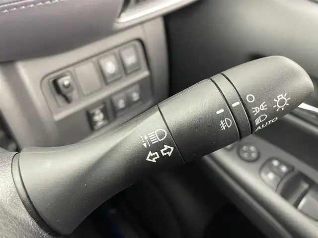 日産 セレナ e－パワー ハイウェイスター V 茨城県 2019(令1)年 3.1万km ダイヤモンドブラック 純正ナビ/フルセグ再生可/純正後席フリップダウンモニター/全方位カメラ/ブラインドスポットモニター/ステリングヒーター/シートヒーター/コーナーセンサー/ビルトインETC
