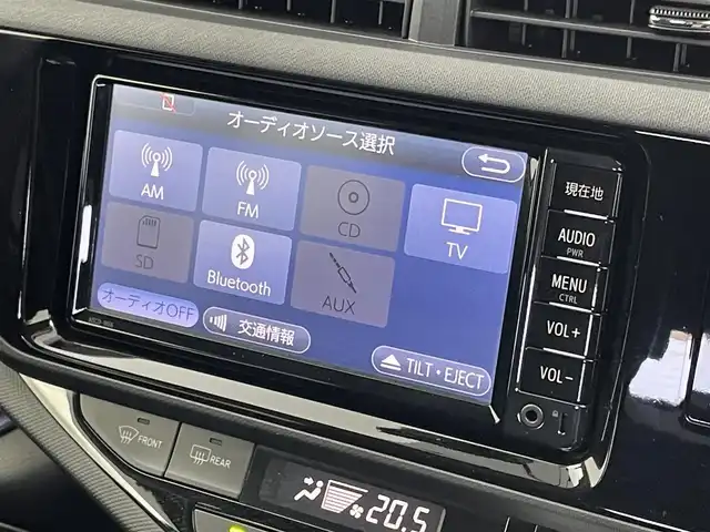 トヨタ アクア S 埼玉県 2016(平28)年 4.7万km パープルメタリック 純正ナビ　バックカメラ　ビルトインＥＴＣ　ドライブレコーダー　プッシュスタート　スマートキー　オートライト　ＬＥＤライト　社外アルミ　純正フロアマット　ＣＤ　Ｂｌｕｅｔｏｏｔｈ　地デジワンセグＴＶ