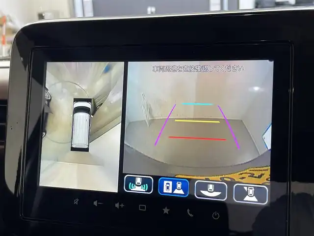 スズキ スペーシア カスタム HYBRID XS 滋賀県 2023(令5)年 0.9万km スチールシルバーメタリック/ブルーイッシュブラックパール 禁煙車/純正9型ナビ/（CD/DVD/フルセグTV/BT/AppleCarplay/AndroidAuto/FM/AM）/スズキセーフティサポート/・デュアルセンサーブレーキサポート（衝突被害軽減ブレーキ）/・誤発進抑制機能（前方・後方）/・後退時ブレーキサポート/・車線逸脱警報機能/・ふらつき警報機能/・先行車発進お知らせ機能/・ハイビームアシスト（自動でハイ／ロー切替）/・標識認識機能（速度制限・一時停止など）/・全方位モニター用カメラ/ビルトインETC/アダプティブクルーズコントロール/リアパーキングセンサー/両側パワースライドドア/前席シートヒーター/ステアリングヒーター/ステアリングスイッチ/電動パーキングブレーキ/純正フロアマット/LEDヘッドライト/純正15インチAW