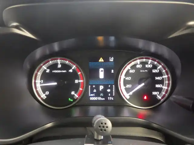 三菱 デリカＤ：５ シャモニー 千葉県 2025(令7)年 0.1千km 黒Ⅱ 登録済未使用車(登録時走行距離：8km)/オリジナルナビ取付パッケージ＋リアモニター取付パッケージ/ALPINED:5専用11型ナビゲーション/ALPINE12.8型後席用モニター/＝＝＝＝＝/e-Assist(運転支援機能)/・衝突被害軽減ブレーキ(FCM)/・車線逸脱警報システム(LDW)/・レーダークルーズコントロール(ACC)/・オートマチックハイビーム(AHB)/・後側方車両検知警報システム(レーンチェンジアシスト機能付)/・誤発進抑制機能(前進時)/・後退時交差車両検知警報(RCTA)/両側パワースライドドア/エレクトリックテールゲート/ハーフレザーシート/前席シートヒーター/ステアリングヒーター/革巻きステアリング/ステアリングスイッチ/アイドリングストップ/電動パーキングブレーキ/オートブレーキホールド/プッシュスタート/スマートキー×2本/取扱説明書/保証書