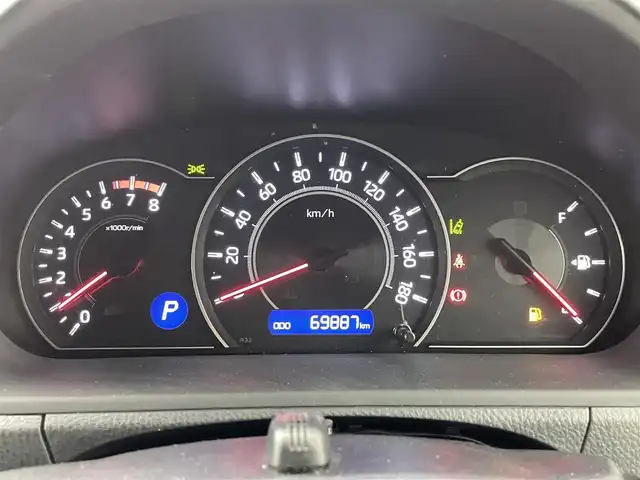 トヨタ ヴォクシー ZS 煌 熊本県 2018(平30)年 7万km ブラッキッシュアゲハガラスフレーク 純正10インチナビ（ＣＤ・ＤＶＤ・フルセグ・ＢＴ・ＳＤ・HDMI）/純正フリップダウンモニター/バックカメラ　/社外前後ドライブレコーダー　/ビルトインＥＴＣ　/両側パワースライドドア　/トヨタセーフティーセンス/・プリクラッシュセーフティ/・先行車発進お知らせ機能/・レーンキープアシスト/・クルーズコントロール/・レーンディパーチャーアラート/・オートマチックハイビーム/横滑り防止/アイドリングストップ/純正フロアマット/純正１６インチAW/オートライト/LEDヘッドライト/フォグライト/スマートキー/プッシュスタート