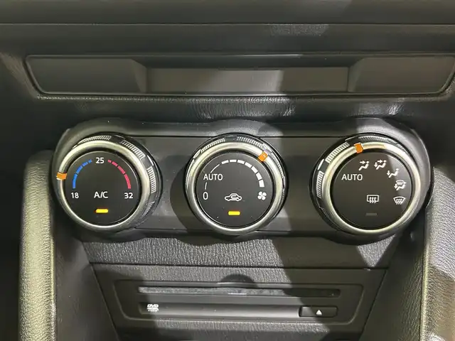 マツダ ＣＸ－３ XD ツーリング 愛媛県 2023(令5)年 3.5万km プラチナクォーツメタリック 純正ＳＤナビ　全周囲カメラ　追従型クルーズコントロール　ヘッドアップディスプレイ　ステアリングスイッチ　革巻きステアリング　オートホールド　ドアバイザー 純正16インチアルミホイール ETC　