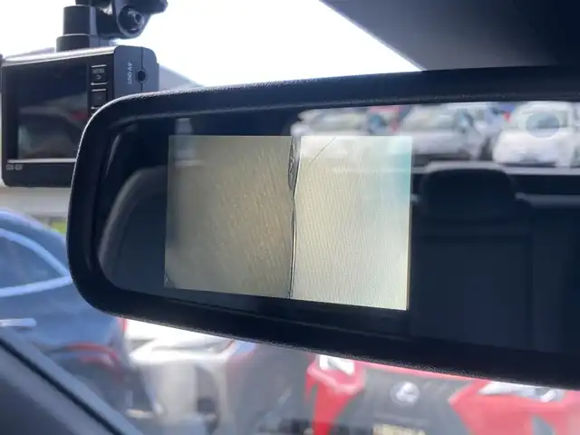 プジョー ３００８ GT ブルー HDi 熊本県 2018(平30)年 5万km パールⅡ ・スマートキー/・プッシュスタート/・パノラマサンルーフ/・アクティブセーフティブレーキ/・疲労検知/・ディレクショナルヘッドライト/・パーキングアシスト/・インテリジェントハイビーム/・レーンキープアシスト/・パーキングセンサー/・ブラインドスポットモニター/・クルーズコントロール(追従式)/・ハーフレザーシート /・D席パワーシート/・前席シートヒーター /・純正メモリナビ/　【Bluetooth・USB・AppleCarPlay】/・フルセグTV/・バックカメラ/・フロント＆左サイドカメラ/・ETC/・ドライブレコーダー(前方録画)/・LEDヘッドランプ/・LEDフォグランプ/・純正マット/・保証書/取説