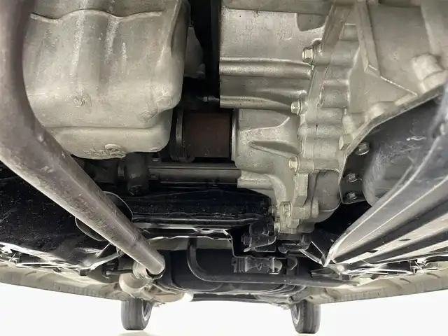 ホンダ Ｎ ＢＯＸ カスタム SSパッケージ 福島県 2013(平25)年 5.5万km アラバスターシルバーメタリック 純正7インチナビ/・型番：VXM-145C/・CD/AM/FM/・バックカメラ/・ETC/両側パワースライドドア/アイドリングストップ/革巻きステアリング/・ステアリングリモコン/プッシュスタート/・スマートキー/LEDヘッドライト/・オートライト/・フォグライト/電動格納ミラー/純正フロアマット