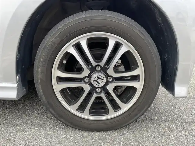 ホンダ Ｎ ＢＯＸ カスタム SSパッケージ 兵庫県 2013(平25)年 5.5万km アラバスターシルバーメタリック 【(株)IDOMが運営する【じしゃロン姫路店】の自社ローン対象車両になります。こちらは現金ご利用時の価格です。自社ローンご希望の方は別途その旨お申付け下さい。】/純正7インチナビ/・型番：VXM-145C/・CD/AM/FM/・バックカメラ/・ETC/両側パワースライドドア/アイドリングストップ/革巻きステアリング/・ステアリングリモコン/プッシュスタート/・スマートキー/LEDヘッドライト/・オートライト/・フォグライト/電動格納ミラー/純正フロアマット