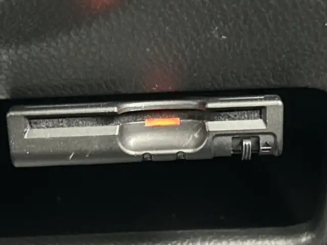 三菱 ｅＫスペース カスタムG セーフティパッケージ 三重県 2019(平31)年 5.5万km パープリッシュネイビーパール 禁煙車/純正ナビ/　フルセグTV/CD/DVD/アラウンドビューモニター/D席シートヒーター/アイドリングストップ/純正LEDヘッドライト/オーマチックハイビーム/片側パワースライドドア/車線逸脱警報/衝突軽減ブレーキシステム