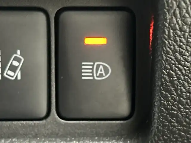 三菱 ｅＫスペース カスタムG セーフティパッケージ 三重県 2019(平31)年 5.5万km パープリッシュネイビーパール 禁煙車/純正ナビ/　フルセグTV/CD/DVD/アラウンドビューモニター/D席シートヒーター/アイドリングストップ/純正LEDヘッドライト/オーマチックハイビーム/片側パワースライドドア/車線逸脱警報/衝突軽減ブレーキシステム