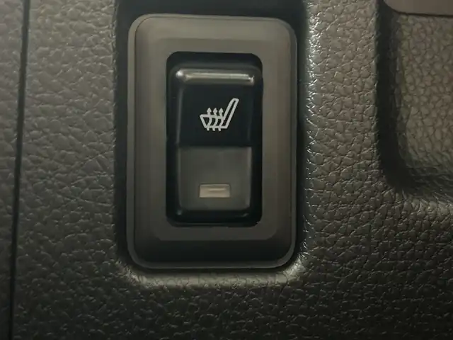 三菱 ｅＫスペース カスタムG セーフティパッケージ 三重県 2019(平31)年 5.5万km パープリッシュネイビーパール 禁煙車/純正ナビ/　フルセグTV/CD/DVD/アラウンドビューモニター/D席シートヒーター/アイドリングストップ/純正LEDヘッドライト/オーマチックハイビーム/片側パワースライドドア/車線逸脱警報/衝突軽減ブレーキシステム