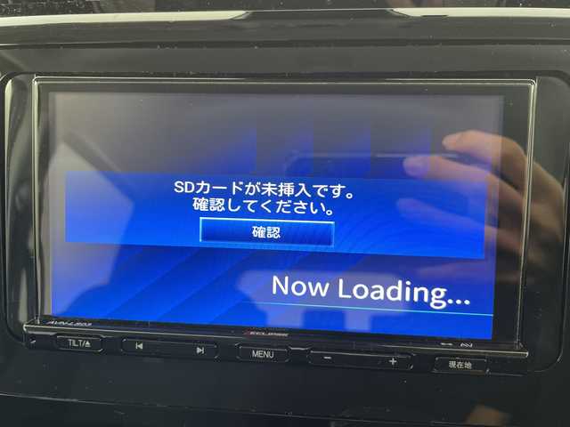 トヨタ ルーミー カスタムG 道央・札幌 2024(令6)年 1.9万km パールホワイトⅢ ・４WD ・寒冷地仕様/・スマートアシストIII 衝突回避支援システム/・被害軽減ブレーキアシスト/・社外イクリプスナビ/・DVD.CD.フルセグ/Bluetooth/・バックカメラ/・両側パワースライドドア /・クリアランスソナー/・フロントワイパーデアイサー/・レーダークルーズコントロール/・VSC/TRC/・横滑り防止装置/・ETC
