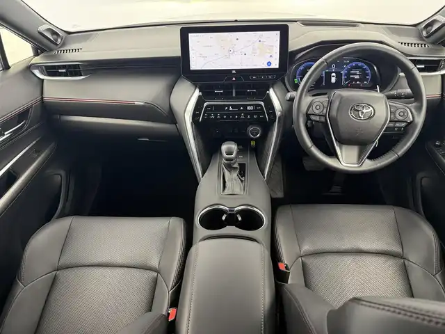 トヨタ ハリアー ＰＨＥＶ Z 愛知県 2023(令5)年 2万km プラチナホワイトパールマイカ 純正12.3型JBLナビ/（フルセグ、Bluetooth、AppleCarplay）/全方位カメラ/デジタルインナーミラー/4WD/シートヒーター、エアシート（D+N)/ハンドルヒーター/置くだけ充電/ドラレコ前後/ETC2.0/ACC/BSM/衝突軽減ブレーキ/レーンキープアシスト/オートハイビーム/コーナーセンサー/LEDヘッドライト/電子パーキング/オートホールド/純正19インチAW/パワーシート（D+N)/パワーバックドア/純正フロアマット/USB/スマートキー/横滑り防止装置