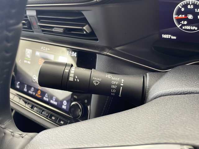 日産 フェアレディ Ｚ バージョンST 愛知県 2024(令6)年 0.2万km ステルスグレー/スーパーブラック /禁煙車//6速MT//純正NissanConnectナビ//フルセグTV//AppleCarPlay//AndroidAuto//ETC2.0//バックカメラ//本革&スエード調コンビシート//両席パワーシート//スエードドアトリム//純正RAYS製19インチ鍛造アルミホイール//タイヤ空気圧警告システム//アルミキャリパー対向ピストンブレーキ//メカニカルLSD//フロント&リヤスポイラー//ローンチコントロール//シンクロレブコントロール//3連サブメーター//アルミペダル&フットレスト//本革巻きステア//ステアスイッチ//本革巻きシフトノブ//本革巻きパーキングレバー//LEDヘッドライト//オートライト//リヤフォグランプ//アクティブサウンドコントロール//アクティブノイズコントロール//インテリジェントエマージェンシーブレーキ//インテリジェントFCW//インテリジェントクルーズコントロール//踏み間違い防止アシスト//レーンディパーチャーウォーニング//ブラインドスポットウォーニング//リヤクロストラフィックアラート//フロント&バックソナー//純正フロアマット//プッシュスタート//電動格納ミラーウィンカー//横滑り防止装置//イモビライザー