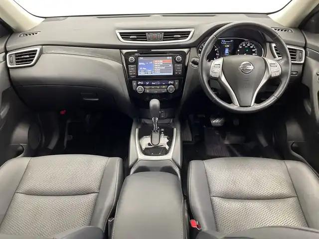 日産 エクストレイル ハイブリッド 20X エマージェンシーブレーキ 栃木県 2015(平27)年 1.1万km ブリリアントシルバー 純正ナビ/(CD/DVD/Bluetooth/フルセグTV/USB/AUX)/エマージェンシーブレーキ/全方位カメラ/ETC/禁煙車/ルーフレール/シートヒーター/オートライト/LEDヘッドライト/横滑り防止装置/フォグランプ/スマートキー/プッシュスタート/ステアリングスイッチ/電動格納ミラー/純正17インチアルミホイール/純正フロアマット/ドアバイザー