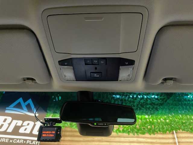 三菱 デリカＤ：５ P 道央・札幌 2020(令2)年 5.7万km ダイヤモンドブラックマイカ 【2509049845】/１オーナー　/純正１０型ナビ　/フルセグＴＶ　/全方位カメラ　/両側電動スライドドア　/オートステップ　/電動リアゲート　/純正１８インチアルミホイール　/革調シートカバー　/前席シートヒーター　/レーダークルーズ/運転席電動シート/LEDヘッドライト