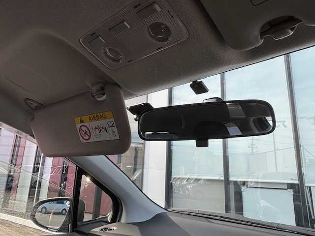 トヨタ ヴィッツ F シエル 宮城県 2013(平25)年 7.6万km ボルドーマイカメタリック 登録時走行距離75363km/社外SDナビ/AM・FM・ワンセグTV/プッシュスタート/ETC/ECOモード/センターコンソール/スマートキー/AC/スペアキー有/フォグランプ/社外アルミホイール/ヘッドライトイベライザー/ウインカーミラー/ドアバイザー/純正フロアマット