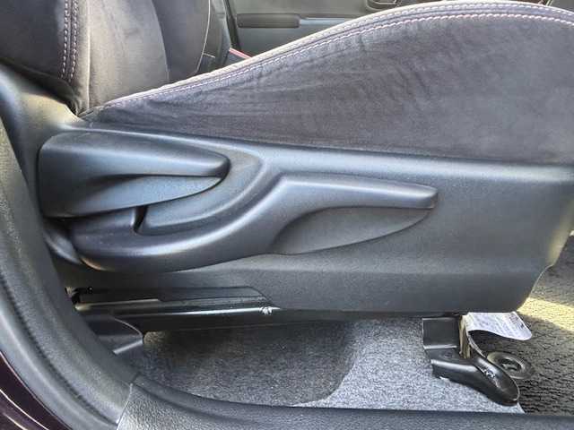 トヨタ ヴィッツ F シエル 宮城県 2013(平25)年 7.6万km ボルドーマイカメタリック 登録時走行距離75363km/社外SDナビ/AM・FM・ワンセグTV/プッシュスタート/ETC/ECOモード/センターコンソール/スマートキー/AC/スペアキー有/フォグランプ/社外アルミホイール/ヘッドライトイベライザー/ウインカーミラー/ドアバイザー/純正フロアマット