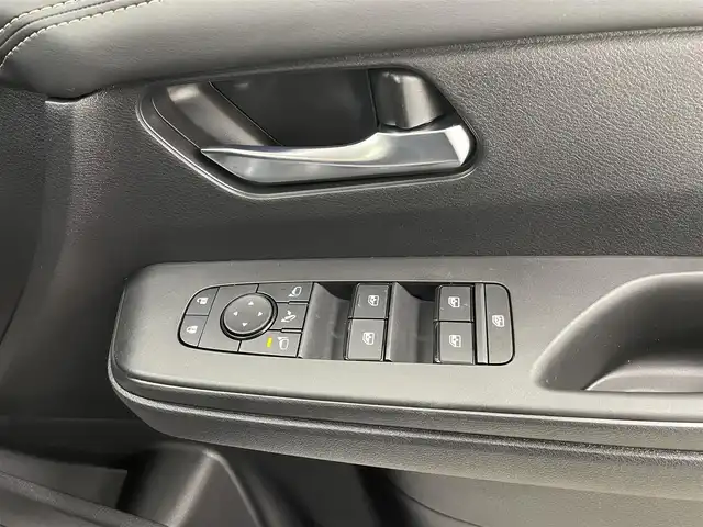 日産 セレナ e－パワー ハイウェイスター V 熊本県 2025(令7)年 0.1千km プリズムホワイト 登録済未使用車/12.3型日産コネクトナビ/・フルセグTV/BT/USB/HDMI/・バックカメラ/・アラウンドビューモニター/純正フリップダウンモニター/エマージェンシーブレーキ/車線逸脱警報/ブラインドスポットモニター/先行車発進知らせ/プロパイロット/コーナーセンサー/インテリジェントルームミラー/両側パワースライドドア/ハンズフリーオートスライドドア/ビルトインETC2.0/電子パーキング/オートホールド/LEDヘッドライト/オートライト/フォグランプ/オートハイビームアシスト/スマートキー/スペアキー