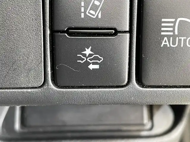 トヨタ アクア S スタイルブラック 岩手県 2019(平31)年 10.5万km ホワイトパールクリスタルシャイン TRDスポイラー/トヨタセーフティセンスC/プリクラッシュセーフティ/レーンディパーチャーアラート/オートマチックハイビーム/先行車発進告知/クリアランスソナー/純正ナビ/バックカメラ/ETC/ドライブレコーダー/LEDヘッドランプ/フォグランプ/オートエアコン/ドアバイザー/電動格納ウインカーミラー/社外１５インチアルミホイール/純正フロアマット