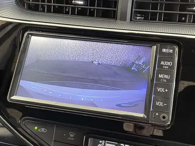 トヨタ アクア S スタイルブラック 岩手県 2019(平31)年 10.5万km ホワイトパールクリスタルシャイン TRDスポイラー/トヨタセーフティセンスC/プリクラッシュセーフティ/レーンディパーチャーアラート/オートマチックハイビーム/先行車発進告知/クリアランスソナー/純正ナビ/バックカメラ/ETC/ドライブレコーダー/LEDヘッドランプ/フォグランプ/オートエアコン/ドアバイザー/電動格納ウインカーミラー/社外１５インチアルミホイール/純正フロアマット