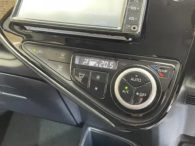 トヨタ アクア S スタイルブラック 岩手県 2019(平31)年 10.5万km ホワイトパールクリスタルシャイン TRDスポイラー/トヨタセーフティセンスC/プリクラッシュセーフティ/レーンディパーチャーアラート/オートマチックハイビーム/先行車発進告知/クリアランスソナー/純正ナビ/バックカメラ/ETC/ドライブレコーダー/LEDヘッドランプ/フォグランプ/オートエアコン/ドアバイザー/電動格納ウインカーミラー/社外１５インチアルミホイール/純正フロアマット