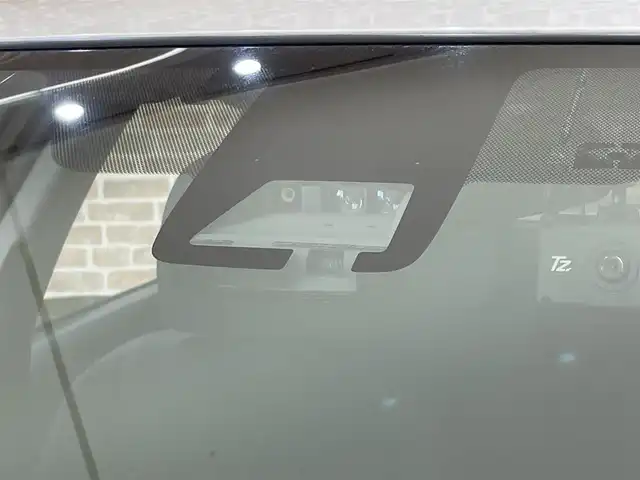 トヨタ アクア S スタイルブラック 岩手県 2019(平31)年 10.5万km ホワイトパールクリスタルシャイン TRDスポイラー/トヨタセーフティセンスC/プリクラッシュセーフティ/レーンディパーチャーアラート/オートマチックハイビーム/先行車発進告知/クリアランスソナー/純正ナビ/バックカメラ/ETC/ドライブレコーダー/LEDヘッドランプ/フォグランプ/オートエアコン/ドアバイザー/電動格納ウインカーミラー/社外１５インチアルミホイール/純正フロアマット