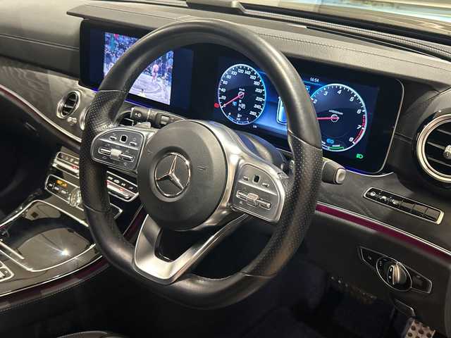 メルセデス・ベンツ Ｅ２００ SW アバンギャルド AMGライン 静岡県 2019(令1)年 4.5万km オブシディアンブラック エクスクルーシブパッケージ/エアバランスパッケージ/ブルメスターサウンド/HUD/LEDライト/サンルーフ/自動パーキング/パドルシフト/純正ナビ/フルセグTV/Bluetooth/USB/ACC/LKA/BSM/革シート/シートヒーター/前後ドラレコ/前後センサー