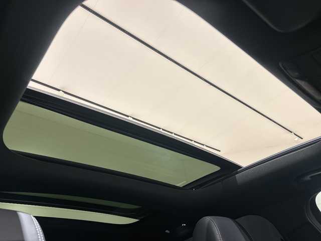 メルセデス・ベンツ Ｅ２００ SW アバンギャルド AMGライン 静岡県 2019(令1)年 4.5万km オブシディアンブラック エクスクルーシブパッケージ/エアバランスパッケージ/ブルメスターサウンド/HUD/LEDライト/サンルーフ/自動パーキング/パドルシフト/純正ナビ/フルセグTV/Bluetooth/USB/ACC/LKA/BSM/革シート/シートヒーター/前後ドラレコ/前後センサー