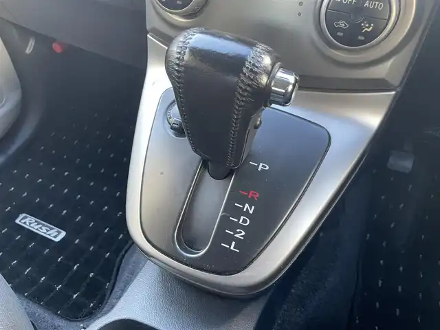 トヨタ ラッシュ G 神奈川県 2006(平18)年 4.2万km オフホワイト 社外ナビ/フルセグTV/ETC/バックカメラ/前後ドライブレコーダー/スマートキー/スペアキー×1/純正フロアマット/純正AW/電格ミラー/取扱説明書/保証書