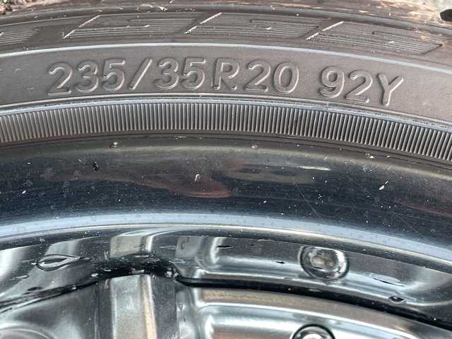 トヨタ クラウン ハイブリッド RS Four 青森県 2020(令2)年 7.3万km ホワイトパールクリスタルシャイン 4WD/純正SDナビ・フルセグTV/CD・DVD・Bluetooth・SD・USB/バックカメラ/前席パワーシート・シートヒーター/ステアリングヒーター/セーフティセンス/プリクラッシュセーフティ/レーダークルーズコントロール/レーントレーシングアシスト/アダプティブハイビーム/クリアランスソナー/OP電動リアサンシェード/パドルシフト/AC100V100W/純正ビルトインETC2.0/前後ドライブレコーダー/社外革調シートカバー/3眼LEDヘッドランプ/LEDフォグランプ/社外車高調（純正有）/社外20インチアルミ/社外マフラー（ガナドール）/社外アンダーエアロ（DUEX）