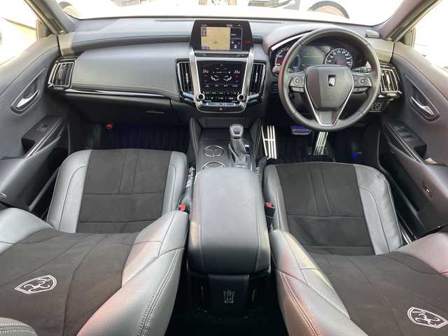 トヨタ クラウン ハイブリッド RS Four 青森県 2020(令2)年 7.3万km ホワイトパールクリスタルシャイン 4WD/純正SDナビ・フルセグTV/CD・DVD・Bluetooth・SD・USB/バックカメラ/前席パワーシート・シートヒーター/ステアリングヒーター/セーフティセンス/プリクラッシュセーフティ/レーダークルーズコントロール/レーントレーシングアシスト/アダプティブハイビーム/クリアランスソナー/OP電動リアサンシェード/パドルシフト/AC100V100W/純正ビルトインETC2.0/前後ドライブレコーダー/社外革調シートカバー/3眼LEDヘッドランプ/LEDフォグランプ/社外車高調（純正有）/社外20インチアルミ/社外マフラー（ガナドール）/社外アンダーエアロ（DUEX）