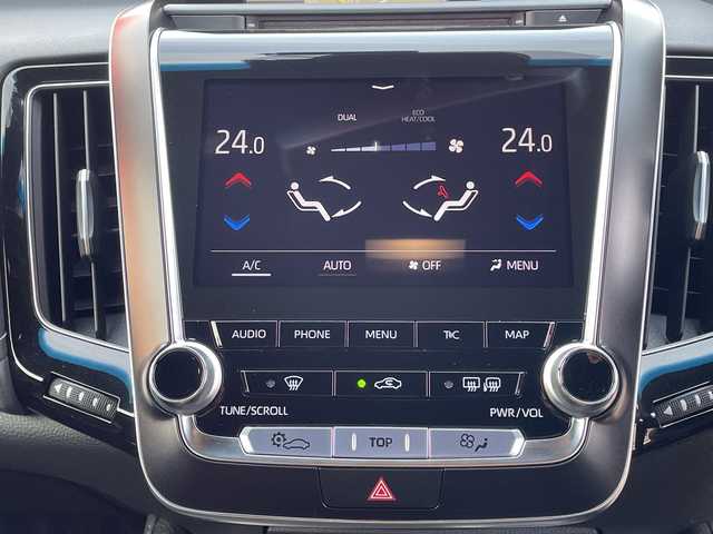 トヨタ クラウン ハイブリッド RS Four 青森県 2020(令2)年 7.3万km ホワイトパールクリスタルシャイン 4WD/純正SDナビ・フルセグTV/CD・DVD・Bluetooth・SD・USB/バックカメラ/前席パワーシート・シートヒーター/ステアリングヒーター/セーフティセンス/プリクラッシュセーフティ/レーダークルーズコントロール/レーントレーシングアシスト/アダプティブハイビーム/クリアランスソナー/OP電動リアサンシェード/パドルシフト/AC100V100W/純正ビルトインETC2.0/前後ドライブレコーダー/社外革調シートカバー/3眼LEDヘッドランプ/LEDフォグランプ/社外車高調（純正有）/社外20インチアルミ/社外マフラー（ガナドール）/社外アンダーエアロ（DUEX）