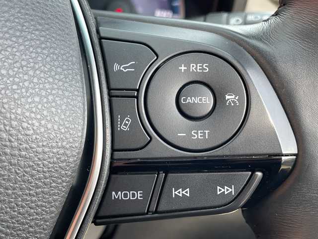 トヨタ クラウン ハイブリッド RS Four 青森県 2020(令2)年 7.3万km ホワイトパールクリスタルシャイン 4WD/純正SDナビ・フルセグTV/CD・DVD・Bluetooth・SD・USB/バックカメラ/前席パワーシート・シートヒーター/ステアリングヒーター/セーフティセンス/プリクラッシュセーフティ/レーダークルーズコントロール/レーントレーシングアシスト/アダプティブハイビーム/クリアランスソナー/OP電動リアサンシェード/パドルシフト/AC100V100W/純正ビルトインETC2.0/前後ドライブレコーダー/社外革調シートカバー/3眼LEDヘッドランプ/LEDフォグランプ/社外車高調（純正有）/社外20インチアルミ/社外マフラー（ガナドール）/社外アンダーエアロ（DUEX）