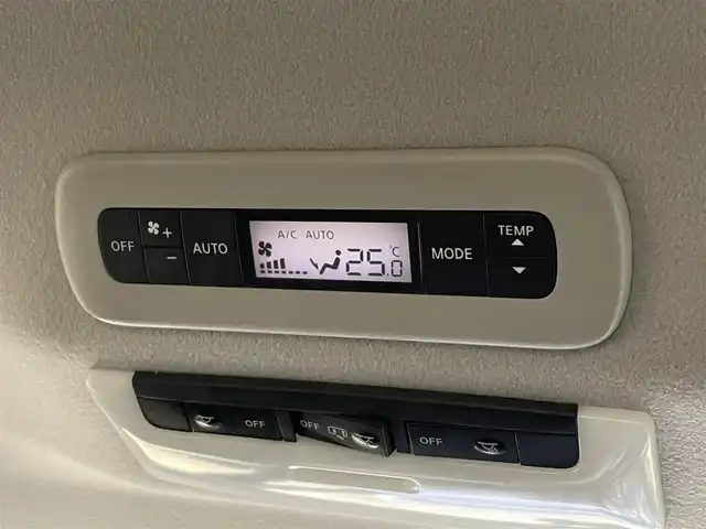 日産 セレナ ハイウェイスター V 岩手県 2019(令1)年 10.8万km インペリアルアンバーP ワンオーナー/４WD/両側パワースライドドア/クルーズコントロール/エマージェンシーブレーキ/アラウンドビューモニター/レーンアシスト/横滑り防止装置/オートライト/ブラインドスポットモニター/アイドリングストップ/純正ナビ/後席エアコン/純正LEDヘッドライト/純正１５インチアルミホイール/ウォークスルー/社外ドライブレコーダー/ステアリングスイッチ/ETC/純正エンジンスターター