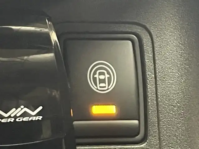 日産 セレナ ハイウェイスター V 岩手県 2019(令1)年 10.8万km インペリアルアンバーP ワンオーナー/４WD/両側パワースライドドア/クルーズコントロール/エマージェンシーブレーキ/アラウンドビューモニター/レーンアシスト/横滑り防止装置/オートライト/ブラインドスポットモニター/アイドリングストップ/純正ナビ/後席エアコン/純正LEDヘッドライト/純正１５インチアルミホイール/ウォークスルー/社外ドライブレコーダー/ステアリングスイッチ/ETC/純正エンジンスターター