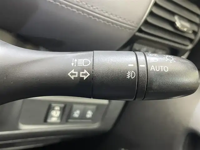 日産 セレナ ハイウェイスター V 岩手県 2019(令1)年 10.8万km インペリアルアンバーP ワンオーナー/４WD/両側パワースライドドア/クルーズコントロール/エマージェンシーブレーキ/アラウンドビューモニター/レーンアシスト/横滑り防止装置/オートライト/ブラインドスポットモニター/アイドリングストップ/純正ナビ/後席エアコン/純正LEDヘッドライト/純正１５インチアルミホイール/ウォークスルー/社外ドライブレコーダー/ステアリングスイッチ/ETC/純正エンジンスターター