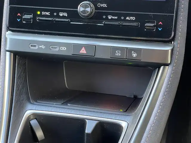 レクサス ＬＢＸ クール 山梨県 2025(令7)年 0.3万km 茶Ⅱ マークレビンソン　/純正９．８ＤＡ　/ナビ　/全周囲カメラ　/フルセグ　/ＨＵＤ　/ＡＣＣ　/ＬＫＡ　/ＢＳＡ　/ＬＥＤ　/Ａライト　/Ａハイビーム　/Ｄ席Ｐシート　/シートＨ　/Ｐバックドア　/カープレイ　/保証書　/スペアＫ