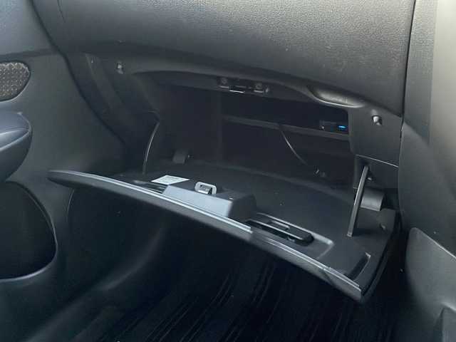 日産 ノート メダリスト X 静岡県 2016(平28)年 4.5万km ブリリアントホワイトパール /純正ナビ/地デジTV//純正CD/DVD/Bluetooth//バック/全周囲カメラ//エマージェンシーブレーキ//レーンキープアシスト//スマートキー//ETC//オートライト