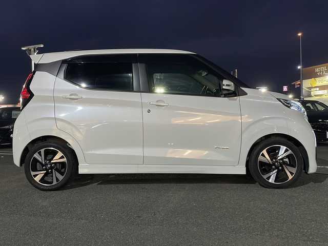 日産 デイズ HWS G ターボ プロパイロットED 徳島県 2023(令5)年 1.1万km ホワイトパール 純正SDナビ/(フルセグ/Bluetooth/CD/DVD/SD)/全方位カメラ/プロパイロット/エマージェンシーブレーキ/コーナーセンサー（前後）/ドライブレコーダー/プロパイロット/USB入力端子/ETC/LEDヘッドライト/オートライト/オートホールド/電動サイドブレーキ/プッシュスタート/スマートキー/スペアキー