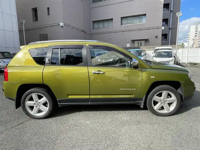 クライスラー・ジープ ジープ コンパス リミテッド 神奈川県 2012(平24)年 3.6万km オニキスグリーン ワンオーナー /サイドビューカメラ  /社外ETC　/クルーズコントロール　/運転席パワーシート　/前席シートヒーター　/純正フロアマット　/純正アルミホイール　/取扱説明書　/保証書　/ハロゲンヘッドライト