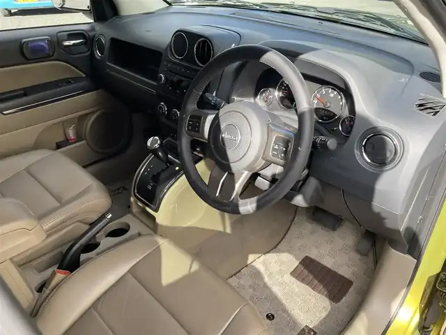 クライスラー・ジープ ジープ コンパス リミテッド 神奈川県 2012(平24)年 3.6万km オニキスグリーン ワンオーナー /サイドビューカメラ  /社外ETC　/クルーズコントロール　/運転席パワーシート　/前席シートヒーター　/純正フロアマット　/純正アルミホイール　/取扱説明書　/保証書　/ハロゲンヘッドライト