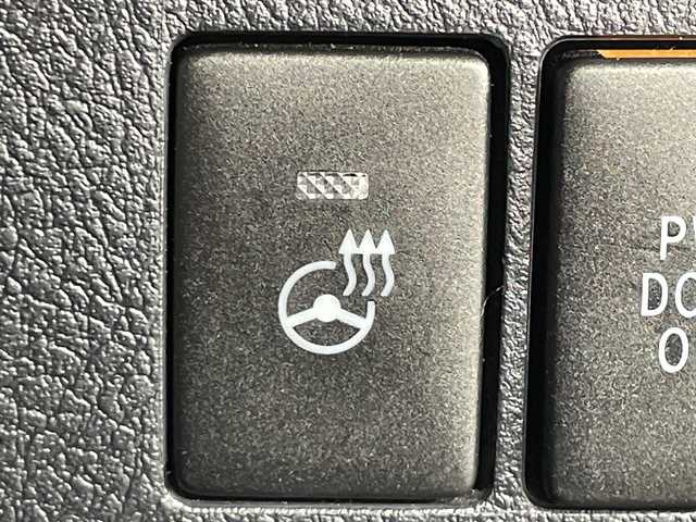 トヨタ アルファード S Cパッケージ 神奈川県 2019(令1)年 2.1万km ブラック 3眼LEDヘッドランプセット/純正10型SDナビゲーション【NSZN-Z68T】/純正フリップダウンモニター/フルセグ　Bluetooth　SD　CD DVD/バックカメラ/パワーバックドア/両側電動スライドドア【サンシェード】/セーフティセンス/プリクラッシュセーフティ/レーンディパーチャーアラート/オートマチックハイビーム/レーダークルーズコントロール/前後ソナー/先行車発進告知/革シート/前席パワーシート/シートヒーター/ベンチレーション/運転席ポジションメモリー/革巻きステアリング/ステアリングスイッチ/ステアリングヒーター/2列目オットマン/純正前方ドライブレコーダー/純正ビルトインETC/電動パーキングブレーキ/オートブレーキホールド/自動防眩ミラー/プッシュスタート/スマートキー/オートライト/純正18インチアルミホイール/純正リアスポイラー/電格ウインカーミラー