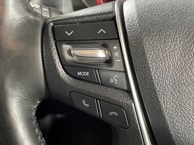 トヨタ アルファード S Cパッケージ 神奈川県 2019(令1)年 2.1万km ブラック 3眼LEDヘッドランプセット/純正10型SDナビゲーション【NSZN-Z68T】/純正フリップダウンモニター/フルセグ　Bluetooth　SD　CD DVD/バックカメラ/パワーバックドア/両側電動スライドドア【サンシェード】/セーフティセンス/プリクラッシュセーフティ/レーンディパーチャーアラート/オートマチックハイビーム/レーダークルーズコントロール/前後ソナー/先行車発進告知/革シート/前席パワーシート/シートヒーター/ベンチレーション/運転席ポジションメモリー/革巻きステアリング/ステアリングスイッチ/ステアリングヒーター/2列目オットマン/純正前方ドライブレコーダー/純正ビルトインETC/電動パーキングブレーキ/オートブレーキホールド/自動防眩ミラー/プッシュスタート/スマートキー/オートライト/純正18インチアルミホイール/純正リアスポイラー/電格ウインカーミラー