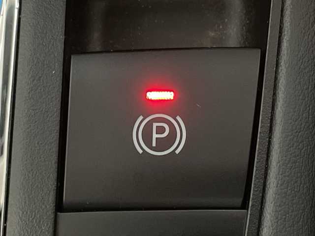 トヨタ アルファード S Cパッケージ 神奈川県 2019(令1)年 2.1万km ブラック 3眼LEDヘッドランプセット/純正10型SDナビゲーション【NSZN-Z68T】/純正フリップダウンモニター/フルセグ　Bluetooth　SD　CD DVD/バックカメラ/パワーバックドア/両側電動スライドドア【サンシェード】/セーフティセンス/プリクラッシュセーフティ/レーンディパーチャーアラート/オートマチックハイビーム/レーダークルーズコントロール/前後ソナー/先行車発進告知/革シート/前席パワーシート/シートヒーター/ベンチレーション/運転席ポジションメモリー/革巻きステアリング/ステアリングスイッチ/ステアリングヒーター/2列目オットマン/純正前方ドライブレコーダー/純正ビルトインETC/電動パーキングブレーキ/オートブレーキホールド/自動防眩ミラー/プッシュスタート/スマートキー/オートライト/純正18インチアルミホイール/純正リアスポイラー/電格ウインカーミラー