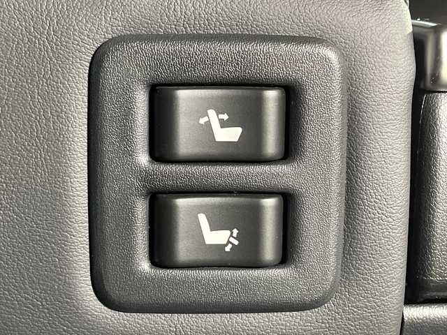 トヨタ アルファード S Cパッケージ 神奈川県 2019(令1)年 2.1万km ブラック 3眼LEDヘッドランプセット/純正10型SDナビゲーション【NSZN-Z68T】/純正フリップダウンモニター/フルセグ　Bluetooth　SD　CD DVD/バックカメラ/パワーバックドア/両側電動スライドドア【サンシェード】/セーフティセンス/プリクラッシュセーフティ/レーンディパーチャーアラート/オートマチックハイビーム/レーダークルーズコントロール/前後ソナー/先行車発進告知/革シート/前席パワーシート/シートヒーター/ベンチレーション/運転席ポジションメモリー/革巻きステアリング/ステアリングスイッチ/ステアリングヒーター/2列目オットマン/純正前方ドライブレコーダー/純正ビルトインETC/電動パーキングブレーキ/オートブレーキホールド/自動防眩ミラー/プッシュスタート/スマートキー/オートライト/純正18インチアルミホイール/純正リアスポイラー/電格ウインカーミラー