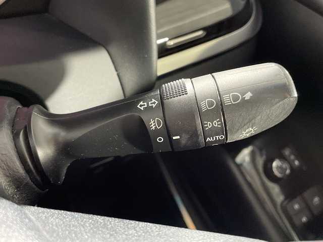 トヨタ アルファード S Cパッケージ 神奈川県 2019(令1)年 2.1万km ブラック 3眼LEDヘッドランプセット/純正10型SDナビゲーション【NSZN-Z68T】/純正フリップダウンモニター/フルセグ　Bluetooth　SD　CD DVD/バックカメラ/パワーバックドア/両側電動スライドドア【サンシェード】/セーフティセンス/プリクラッシュセーフティ/レーンディパーチャーアラート/オートマチックハイビーム/レーダークルーズコントロール/前後ソナー/先行車発進告知/革シート/前席パワーシート/シートヒーター/ベンチレーション/運転席ポジションメモリー/革巻きステアリング/ステアリングスイッチ/ステアリングヒーター/2列目オットマン/純正前方ドライブレコーダー/純正ビルトインETC/電動パーキングブレーキ/オートブレーキホールド/自動防眩ミラー/プッシュスタート/スマートキー/オートライト/純正18インチアルミホイール/純正リアスポイラー/電格ウインカーミラー