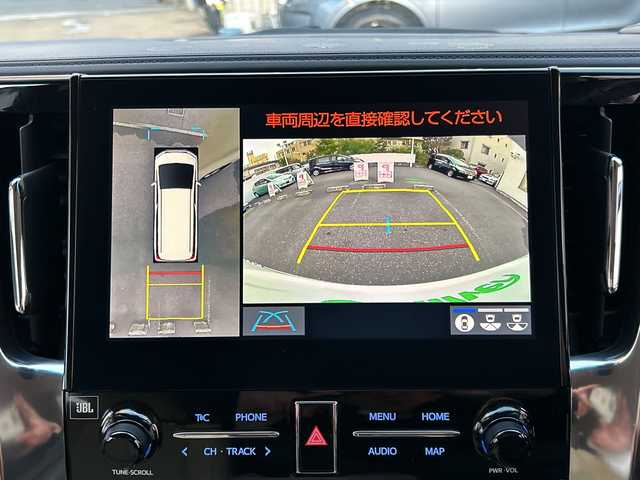 トヨタ アルファードハイブリット G Fパッケージ 埼玉県 2022(令4)年 0.9万km ホワイトパールクリスタルシャイン 登録時8573km/4WD/純正メモリナビ/　・フルセグ/BT/CD/DVD/Miracast/アラウンドビューモニター/レザーシート/前席パワーシート/前席エアシート/シートヒーター/両側パワースライドドア/衝突被害軽減ブレーキ/レーンキープアシスト/パーキングアシスト/レーダークルーズコントロール/コーナーセンサー/JBL/EV MODE/ECO MODE/ブレーキホールド/革巻きハンドル/ステアリングリモコン/ステアリングヒーター/ビルトインETC2.0/前後ドライブレコーダー/オットマン/オートライト/オートマチックハイビーム/プッシュスタート/スマートキー×2/ウィンカーミラー/LEDヘッドライト/フォグランプ/純正17インチアルミホイール/純正ドアバイザー/純正フロアマット/保証書/取扱説明書/ナビ取扱説明書