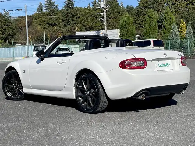 マツダ ロードスター ブラックチューンド 千葉県 2012(平24)年 3.1万km パール 特別限定車RS RHTベース/電動ハードトップ/ブラックレザーシート/純正17インチAW/BOSEサウンドシステム/ステアリングスイッチ/HIDヘッドライト/フォグライト/スマートキー