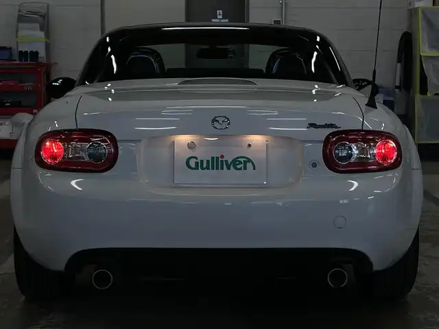 マツダ ロードスター ブラックチューンド 千葉県 2012(平24)年 3.1万km パール 特別限定車RS RHTベース/電動ハードトップ/ブラックレザーシート/純正17インチAW/BOSEサウンドシステム/ステアリングスイッチ/HIDヘッドライト/フォグライト/スマートキー