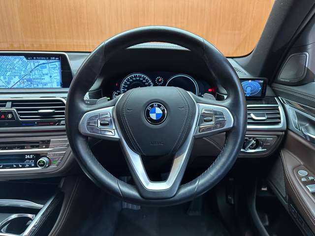 ＢＭＷ ７４０ｉ